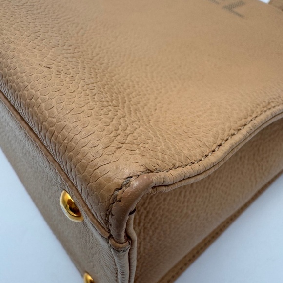 CHANEL Caviar LAX Tote - Picture 9 of 15